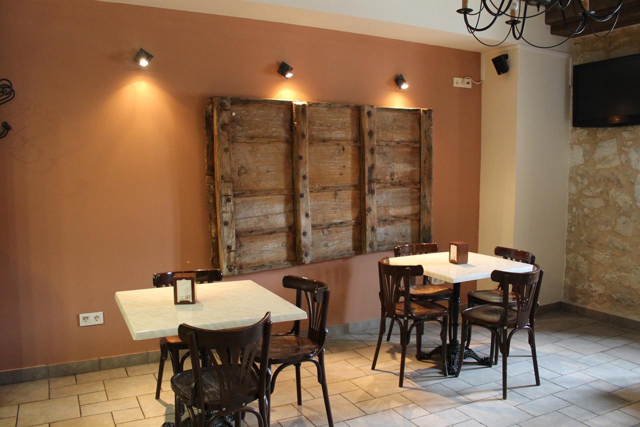 Hotel Rural Restaurante Las Baronas Santa Cruz de la Salceda Bagian luar foto